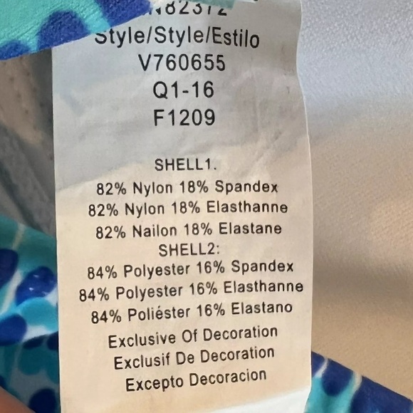 NWT Island Escape Printed Strapless or Halter Ruffled Tankini Top Size 6 - Picture 8 of 10